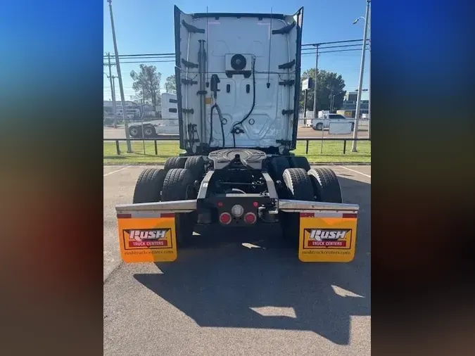 2020 Freightliner Cascadia