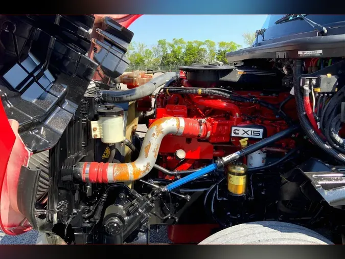 2023 INT LT625 6X4