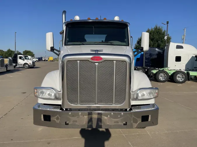 2020 Peterbilt 567