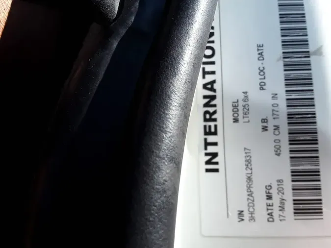 2019 NAVISTAR INTERNATIONAL LT625 DAYCAB T/A
