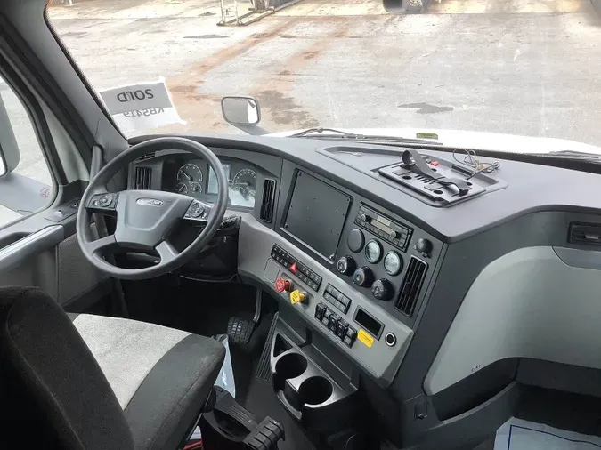 2019 Freightliner Cascadia