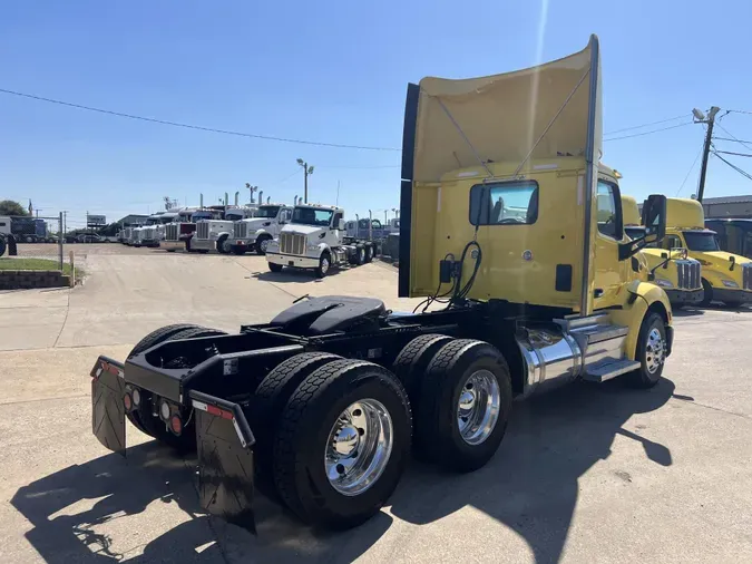 2021 Peterbilt 579