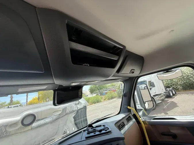 2022 Freightliner Cascadia