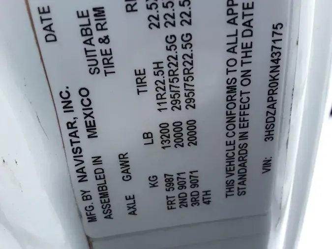 2019 NAVISTAR INTERNATIONAL LT625 SLPR CAB4112e8b3bf16a0136e6b4131e0862203