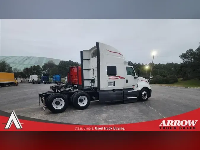 2022 INTERNATIONAL LT