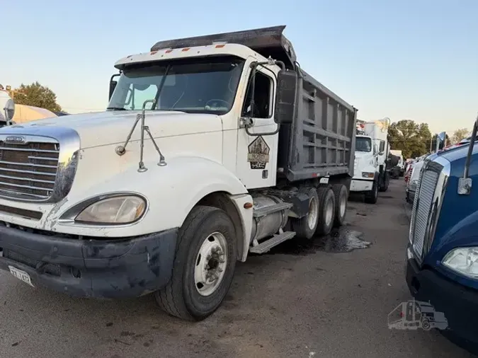 2005 FREIGHTLINER COLUMBIA 12041155848b5ed87a2eee6450116ee222b