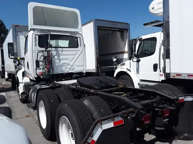 2019 NAVISTAR INTERNATIONAL LT625 DAYCAB T/A