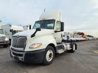 2022 NAVISTAR INTERNATIONAL LT625 DAYCAB S/A