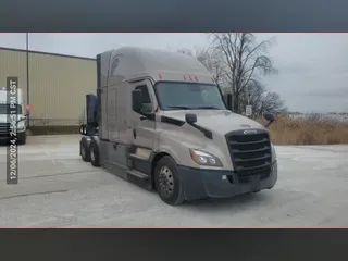 2023 Freightliner Cascadia