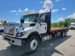 2017 INTERNATIONAL 7400