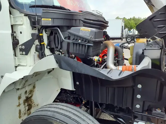 2018 NAVISTAR INTERNATIONAL 4300