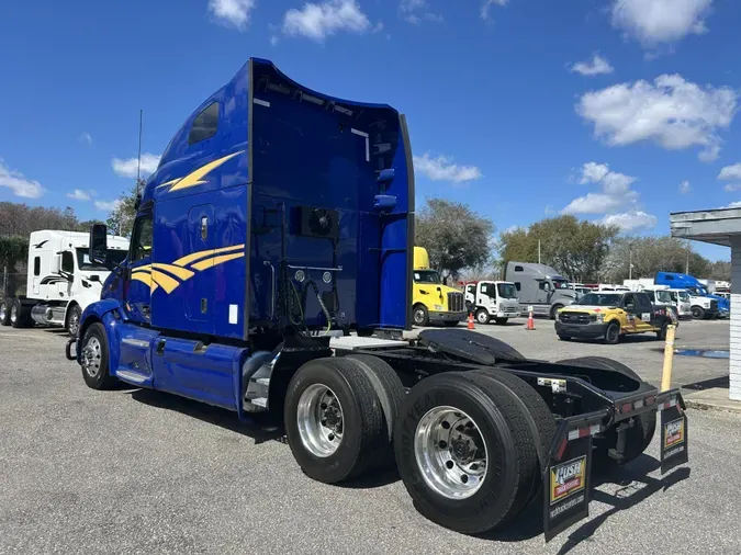 2022 Peterbilt 579