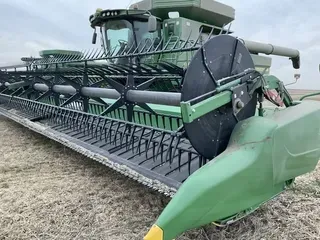 2017 John Deere 640FD