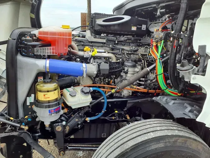 2019 FREIGHTLINER NEW CASCADIA 126