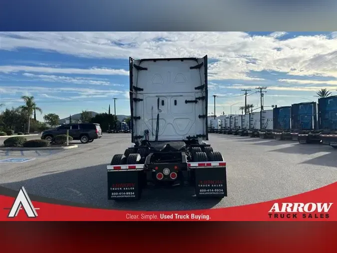 2020 FREIGHTLINER CA126