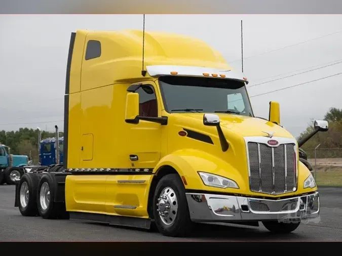 2023 PETERBILT 579