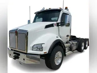2026 Kenworth T880