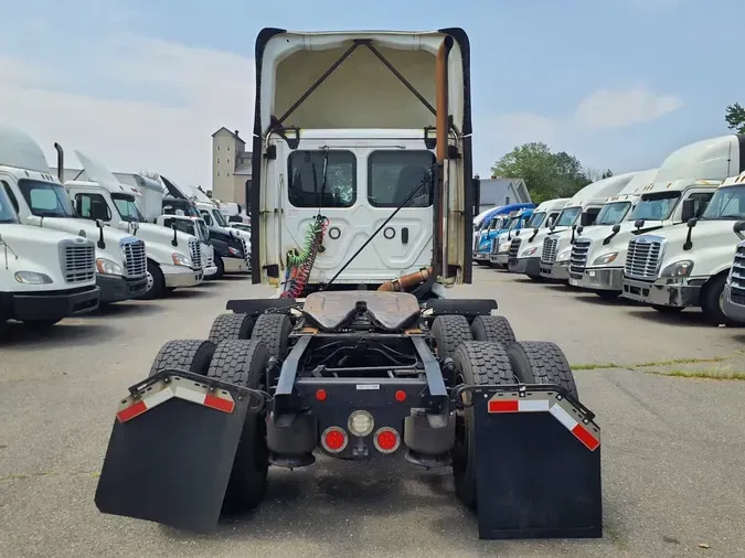 2020 FREIGHTLINER CASCADIA 125