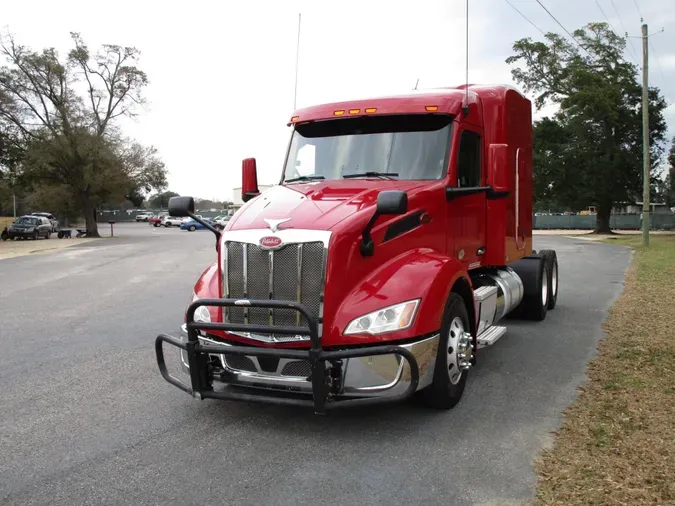 2022 Peterbilt 579