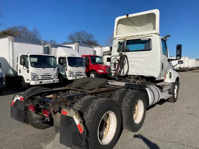 2019 NAVISTAR INTERNATIONAL LT625 DAYCAB T/A4137b5920ff1d72068db11b9a8e45317