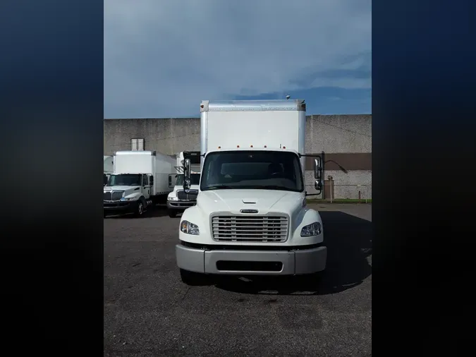 2019 FREIGHTLINER M2 106
