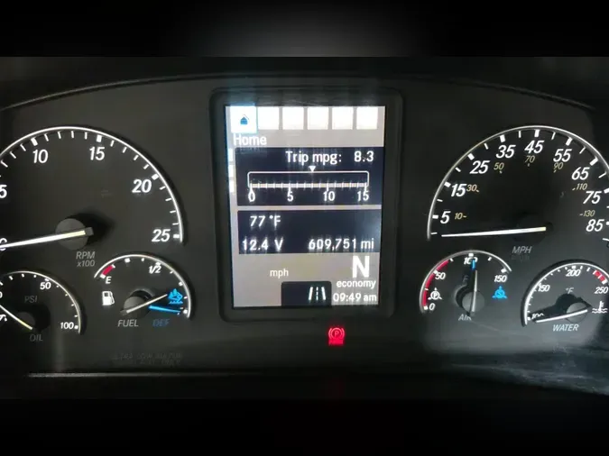 2020 Freightliner Cascadia 126