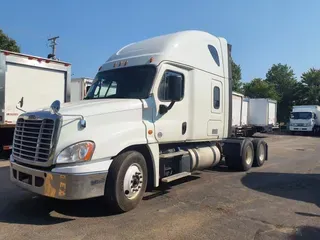 2019 FREIGHTLINER CASCADIA 125
