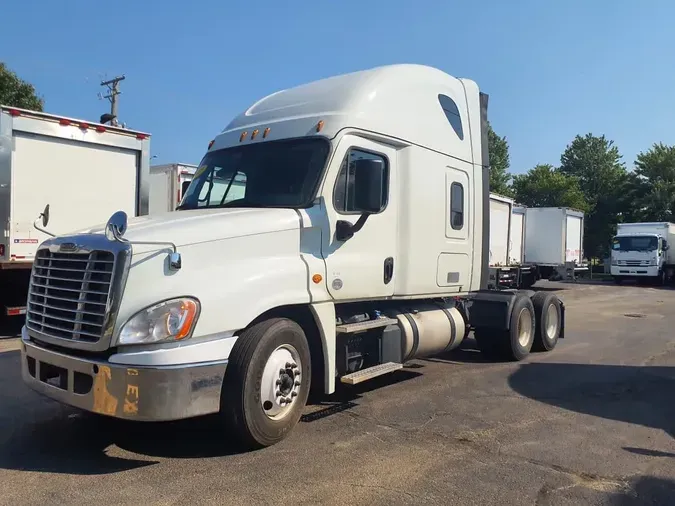 2019 FREIGHTLINER CASCADIA 1254144c28d5b7118cf86ae75f39fe2f51a