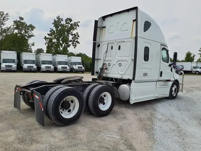 2019 FREIGHTLINER NEW CASCADIA PX12664