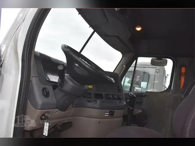 2016 FREIGHTLINER CASCADIA 125