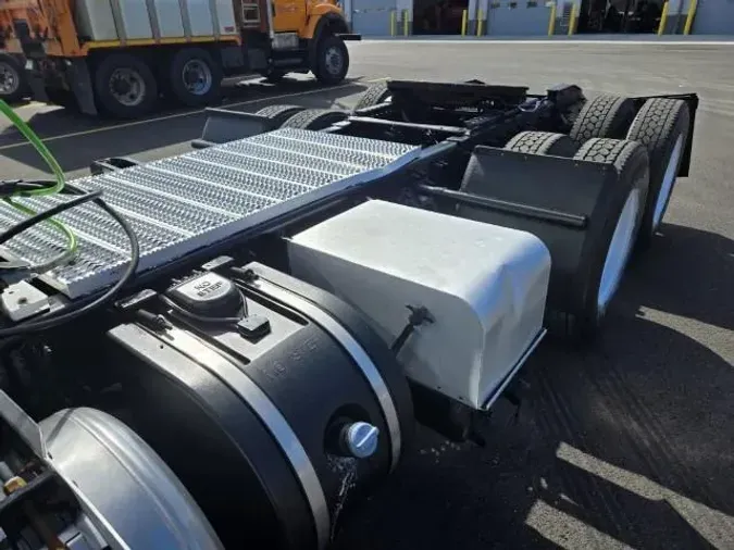 2018 Peterbilt 5794151034fd219f83089a2452a13fe2467