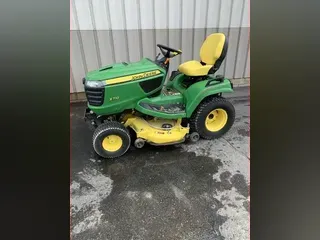 2015 John Deere X710