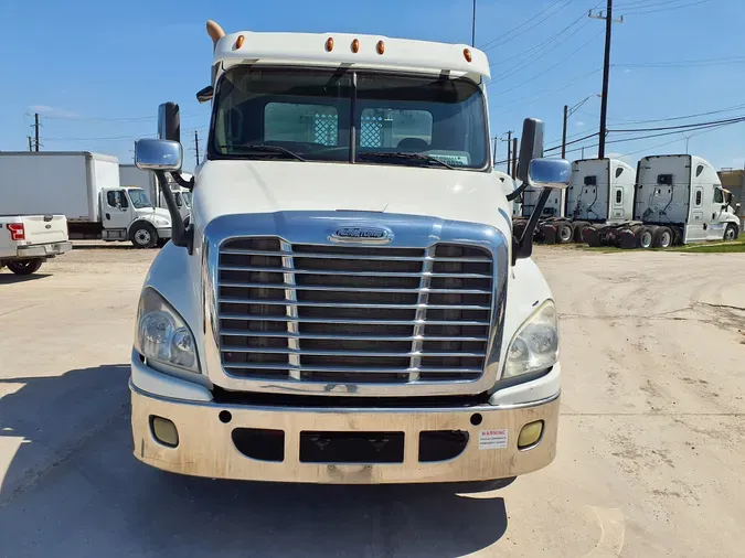 2016 FREIGHTLINER/MERCEDES CASCADIA 125