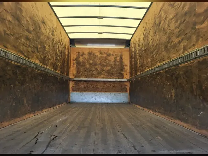 2021 FREIGHTLINER/MERCEDES M2 106