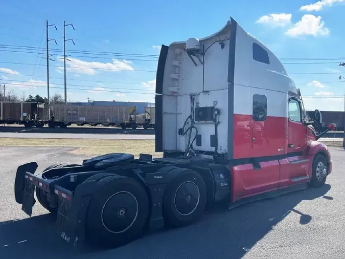 2023 PETERBILT 579