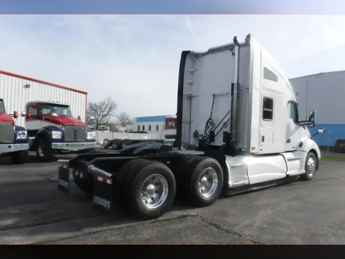 2021 Kenworth T680