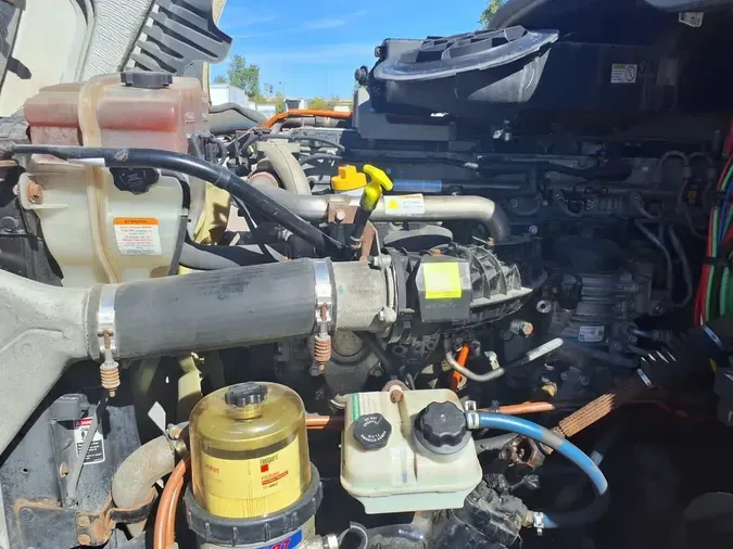2018 FREIGHTLINER/MERCEDES CASCADIA 125