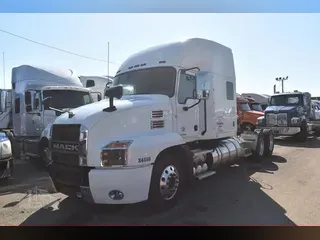 2019 MACK ANTHEM 64T