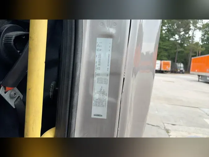 2022 Freightliner Cascadia 126