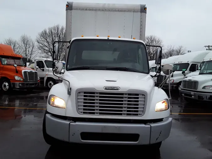 2017 FREIGHTLINER/MERCEDES M2 106