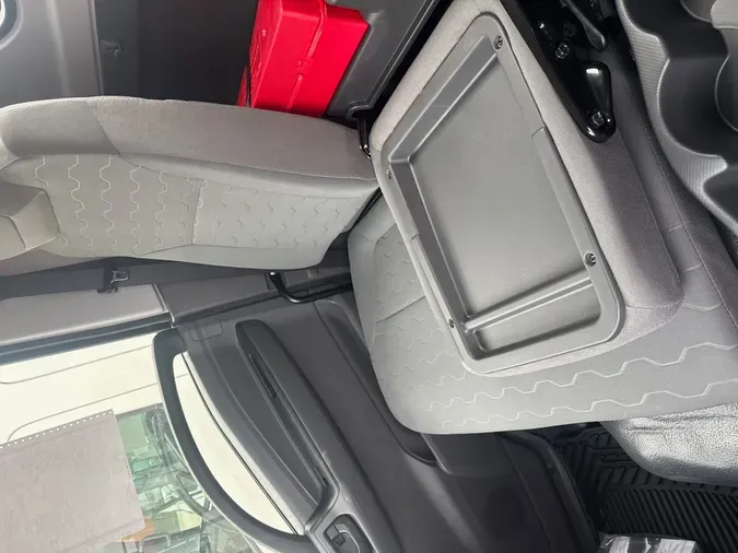 2026 ISUZU DIESEL NPR XD