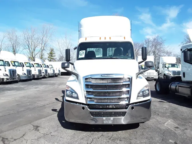 2019 FREIGHTLINER/MERCEDES NEW CASCADIA PX12664