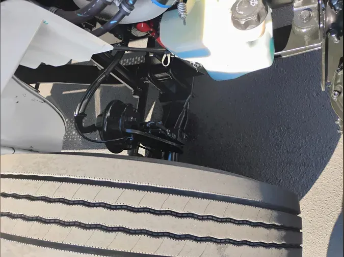 2019 Freightliner Business Class M2 106