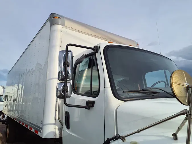 2020 FREIGHTLINER/MERCEDES M2 106