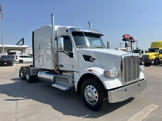 2020 Peterbilt 567