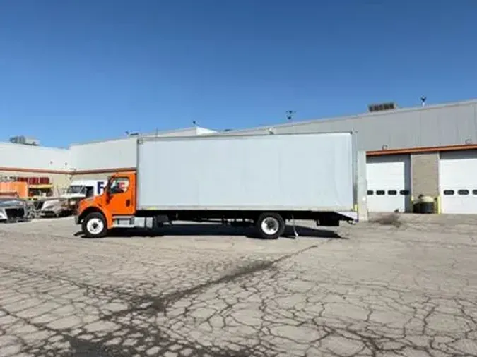 2018 Freightliner M2