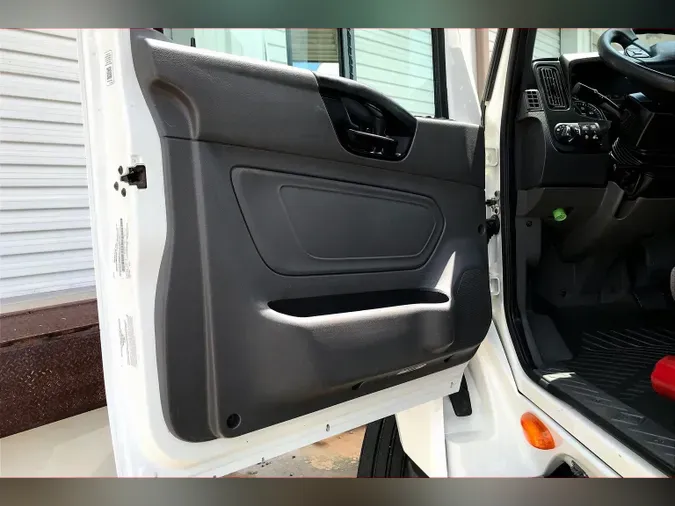 2021 INT LT625 6x4