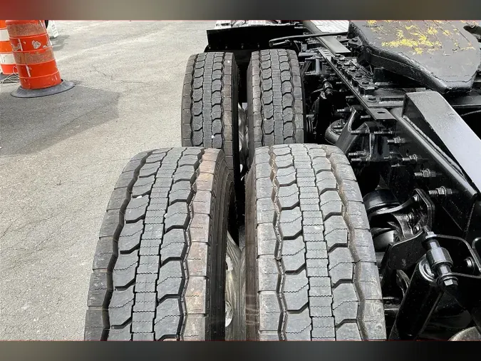 2020 INT LT625 6x4