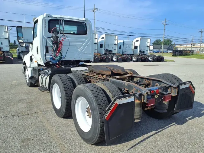 2019 NAVISTAR INTERNATIONAL LT625 DAYCAB T/A