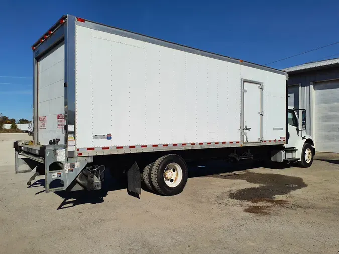 2017 FREIGHTLINER/MERCEDES M2 106